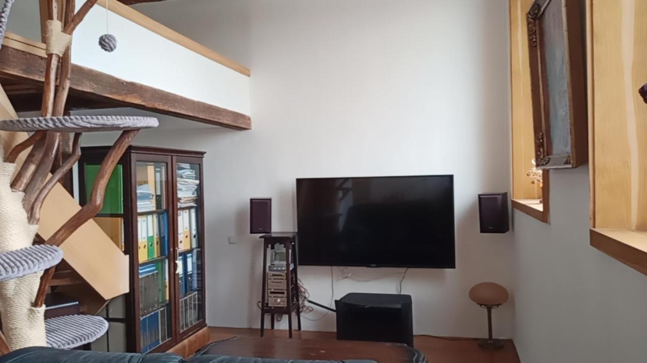 Bydlení v centru OV blízko Stodolní, bez výtahu Ostrava Exterior foto